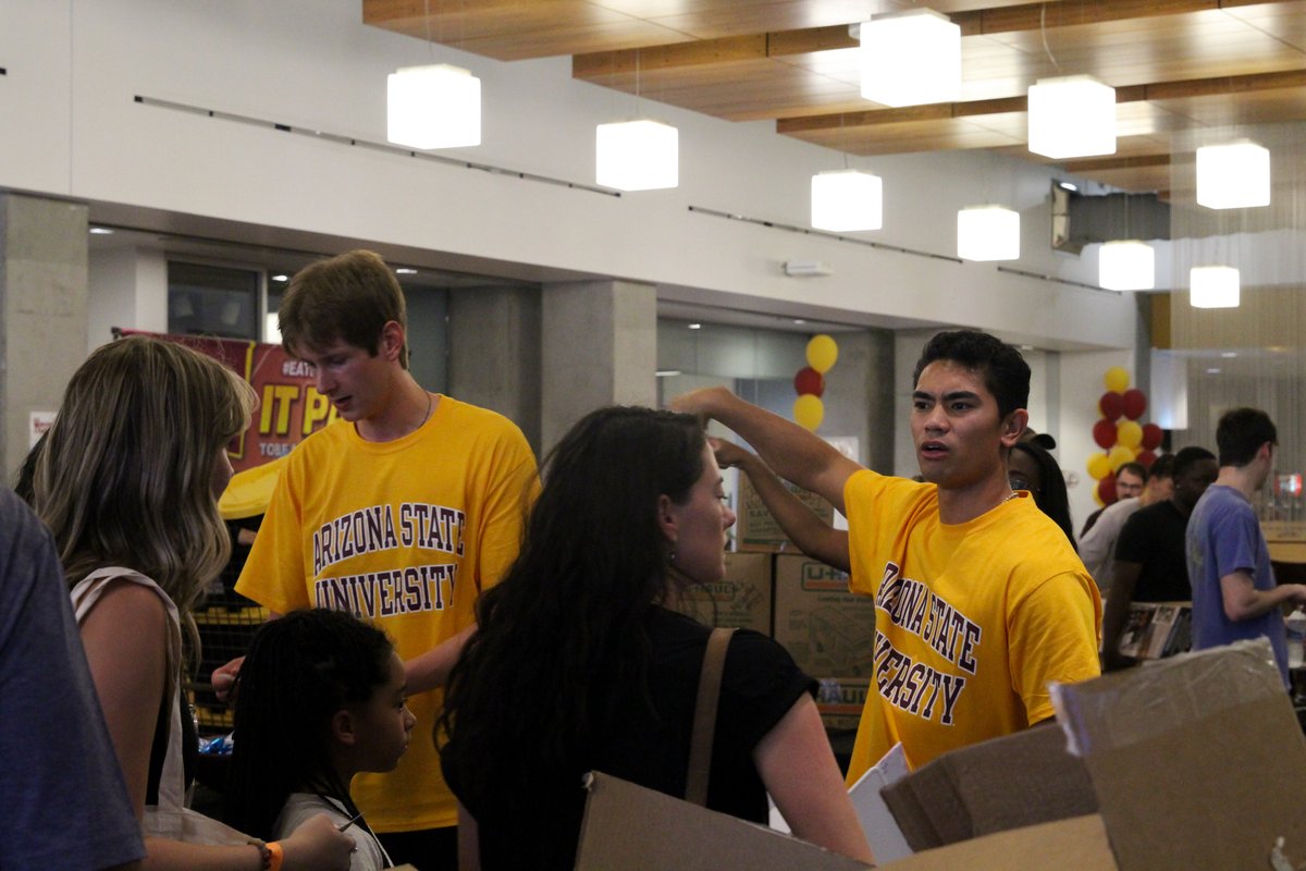 asupublicsvc's tweet photo. Welcome to Gordon Commons, Sun Devils! It's time to turn over a new leaf and jumpstart your Fall 2023 semester to make the most out of your college experience. Who's excited? 🙌 https://t.co/xj0XGv8YmE