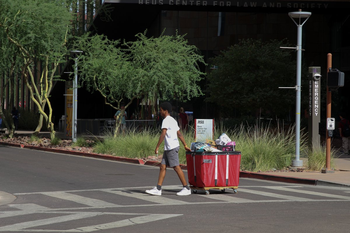 asupublicsvc's tweet photo. Welcome to Gordon Commons, Sun Devils! It's time to turn over a new leaf and jumpstart your Fall 2023 semester to make the most out of your college experience. Who's excited? 🙌 https://t.co/xj0XGv8YmE