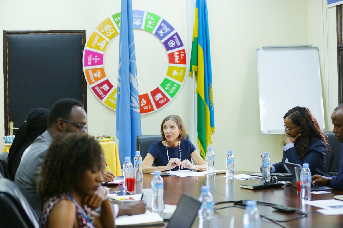 Shaping the path toward establishing <a href="/globalcompact/">UN Global Compact</a>.