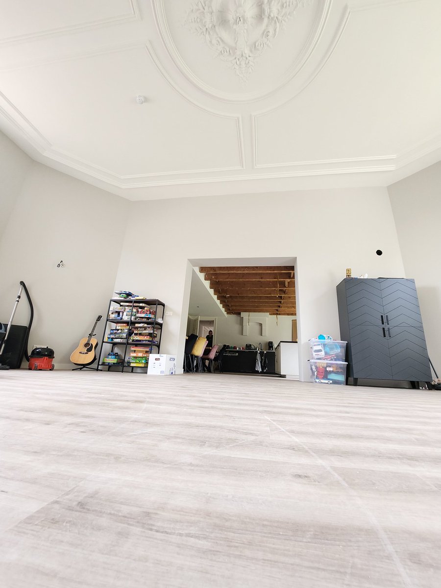 buitenbouwer's tweet photo. De organisatie #prolis is een van de huurders van Villa Madeleine op #Sanctamaria #nijmegen. Deze foto's wou ik jullie niet onthouden... puik stukkie werk hebben ze er van gemaakt.... kei gaaf! https://t.co/aJ8bNw1Izp
