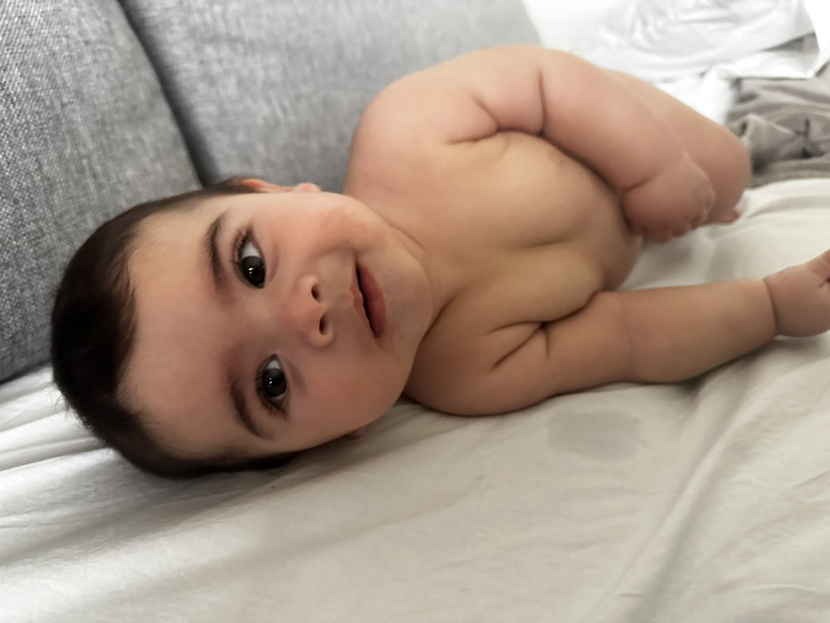 NataliaAlcocer's tweet photo. Vengo a alegrar su TL con fotos de mi sobrino porque de verdad no puedo superarlo https://t.co/HZrPat0CSY