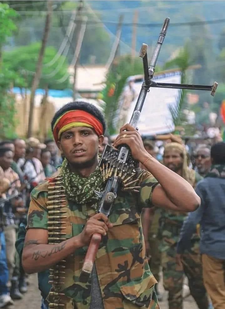 SuleimanAbdell7's tweet photo. ፋኖ ማነው ካለህ እንዲህ በለው
Who is #Fano? Literally means patriot! Who serve their community and Ethiopia according to their trades during peacetime whereas defending the same against oppression and aggression.
Fano played a pivotal role in defending Ethiopia against colonialism.
@SecBlinken @VP
@CNN @AJEnglish @TheCradleMedia @nytimesworld @UNHumanRights @BloombergAfrica