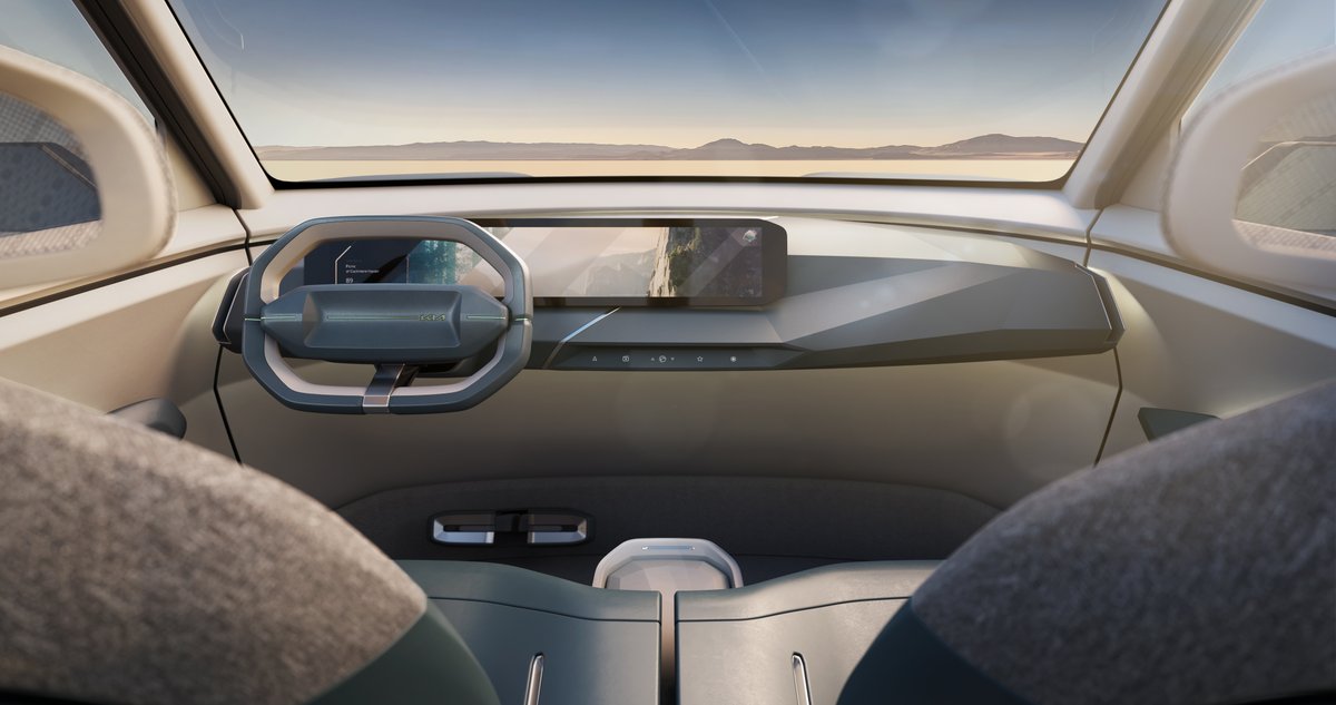 auto123's tweet photo. Avec son design séduisant et unique, aimeriez avoir KIA EV5 au canada📷 📷
📷 https://t.co/druwjdqIt5
#Auto123 #KIAEV5 #KIACanada https://t.co/DeD0F6R31y