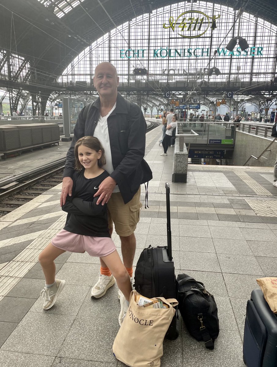 Joanna Yarrow tweet media