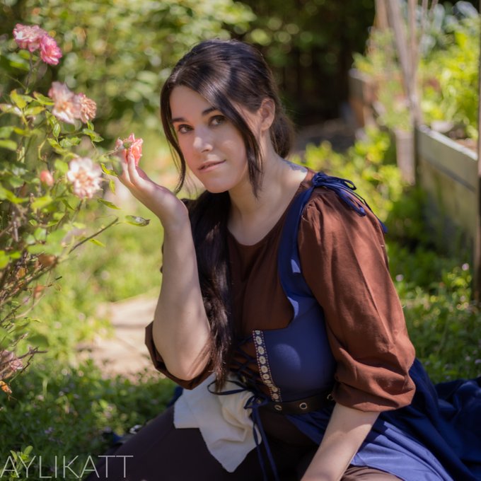 Today is my 10 year Twitter anniversary! To celebrate, I'm going to take the time to say that I hate