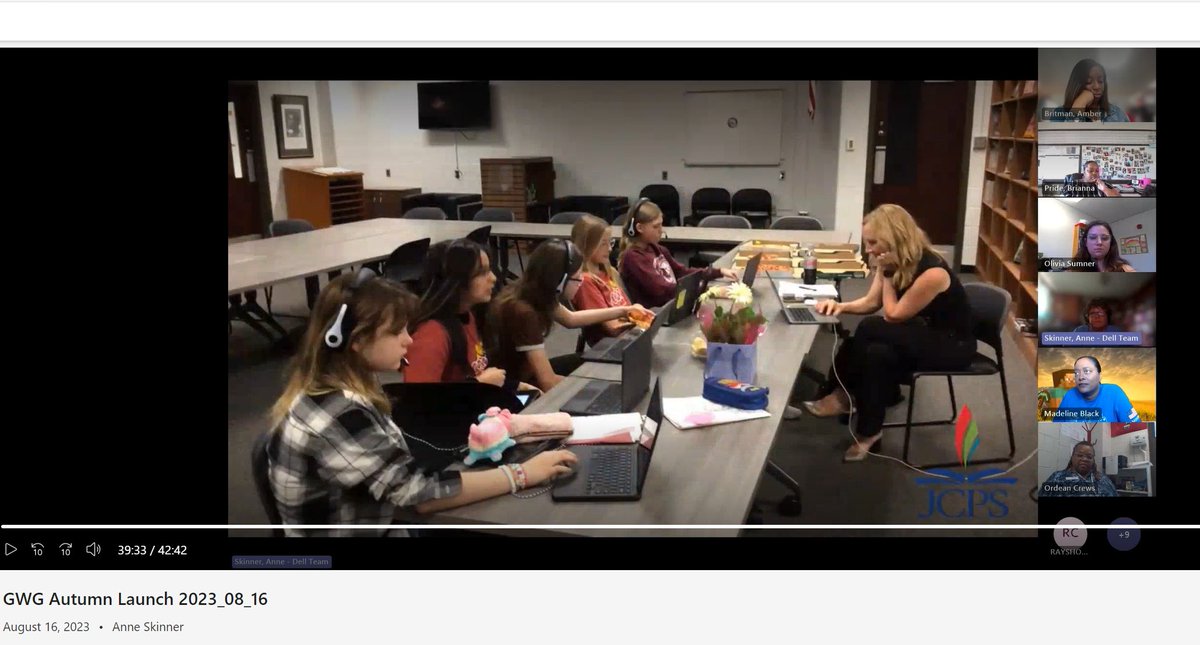 Great to see <a href="/michelleshory/">🌍 Dr. Michelle Shory 💻</a> with <a href="/conwayJCPS/">Conway Middle School</a> Ss <a href="/DellTech/">Dell Technologies</a> #GirlsWhoGame at the Fall 2023 Kickoff <a href="/JCPSDigIn/">JCPS EdTech</a>  <a href="/JCPS_JackBosley/">Jack Bosley</a> <a href="/MisterBaconSays/">Don Bacon, Ed. D.</a>