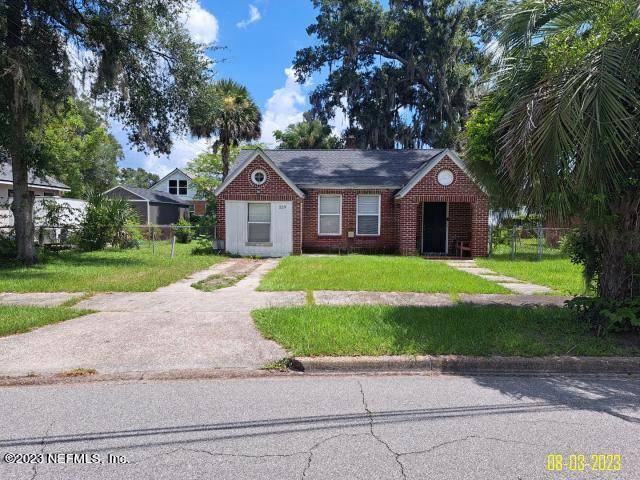 globecorere's tweet photo. 223 W 61ST ST, Jacksonville, FL 32208 just hit the market!
Take a look at this awesome space: https://t.co/pTTY5C6mVB https://t.co/3fxwyZukRV