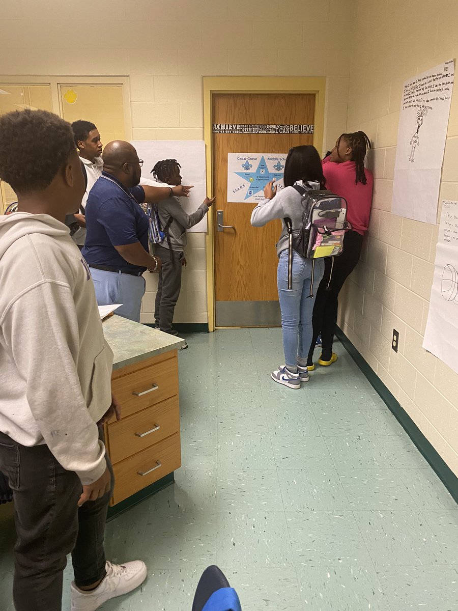MiddleCedar's tweet photo. Teaching and modeling behavior is an evidence based approach to school-wide expectations and increase teaching and learning opportunities and outcomes! #pbiscoach @DeKalbSchools @DCSDRegionVII https://t.co/c3HpitZmbQ