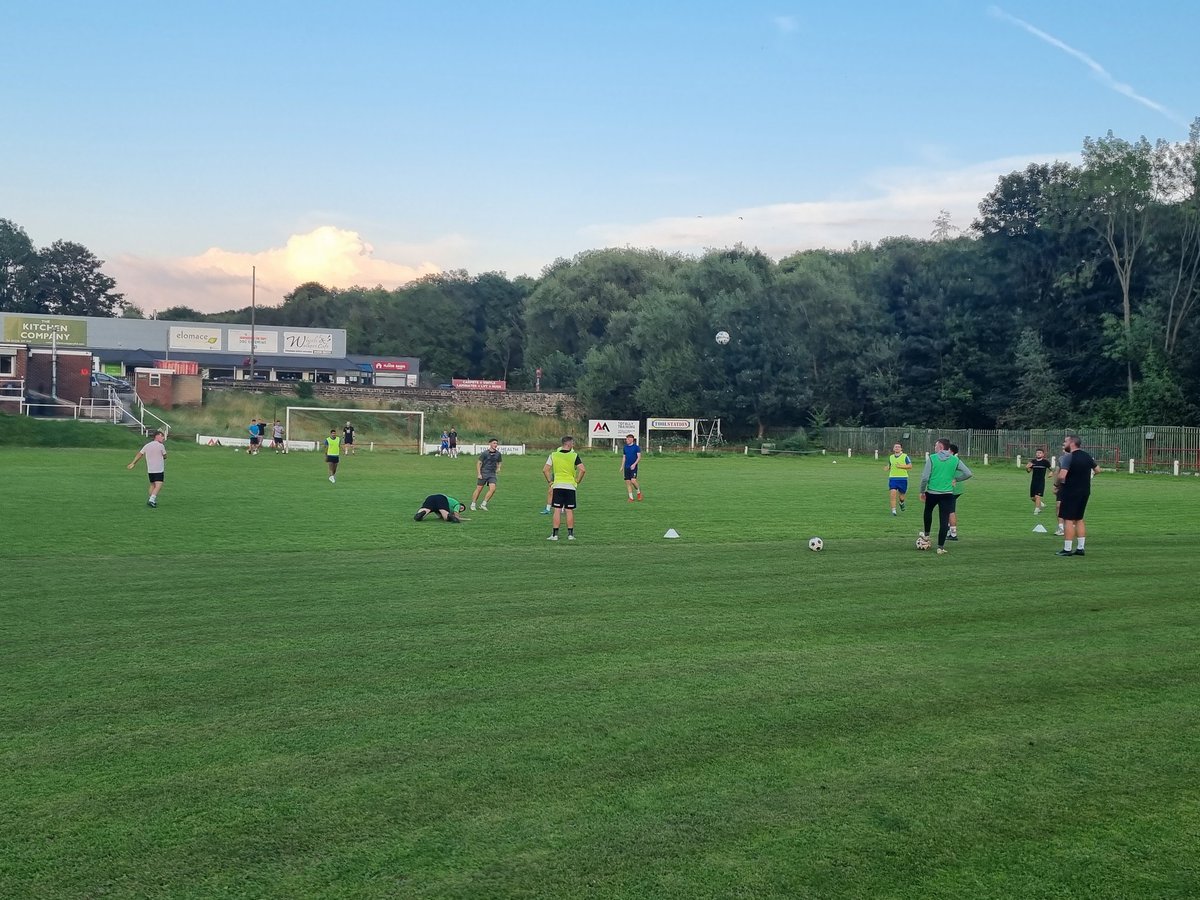 Worsbrough Bridge AFC tweet media