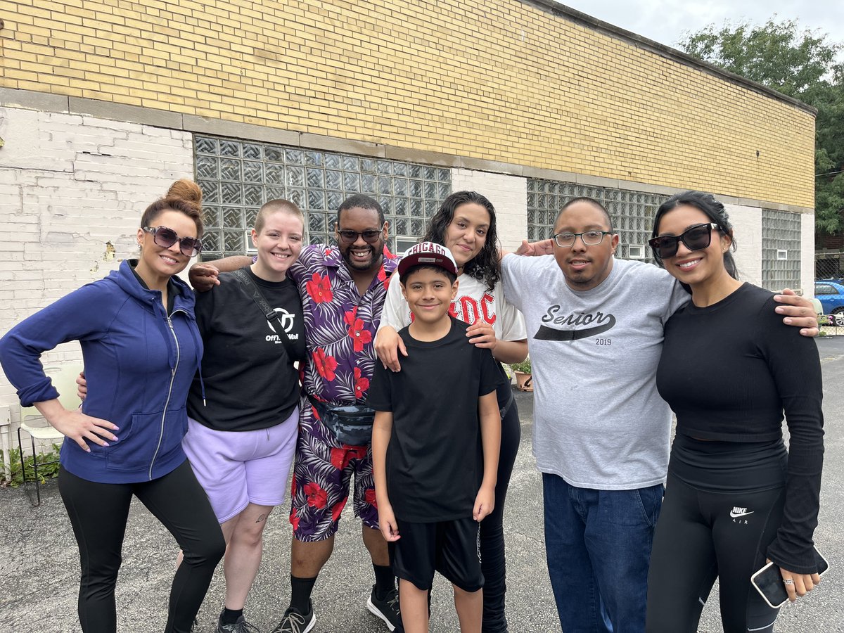 Thank you to our generous, longtime sponsor Spavia Day Spa for participating in our Buddy Biking program yesterday! They sent 12 team members to walk & bike w/ our members along The 606 trail. You’ve helped make a difference!

#EnvisionInAction #ThankYou #gratitude #cycling