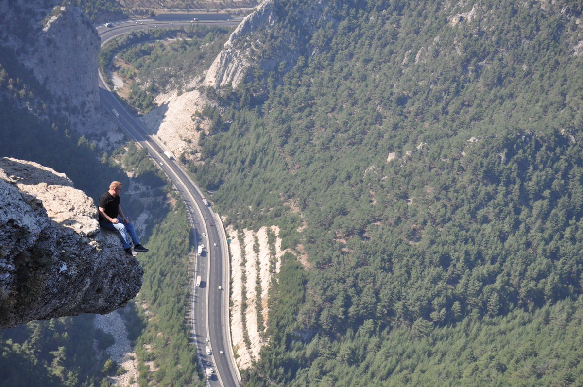 akdoganakd's tweet image. 