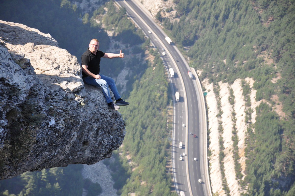 akdoganakd's tweet image. 