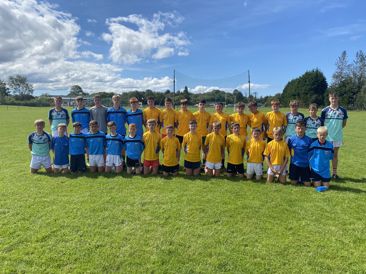 South West U14 academy group who played today @ColumsGAA in matches Vs West Muskerry. Brilliant exposure for all players, equal game time for all 👏🏻 many thanks to everyone who attended & travelled. @OfficialCorkGAA @CastlehavenGAA @TadhgMacGAACork