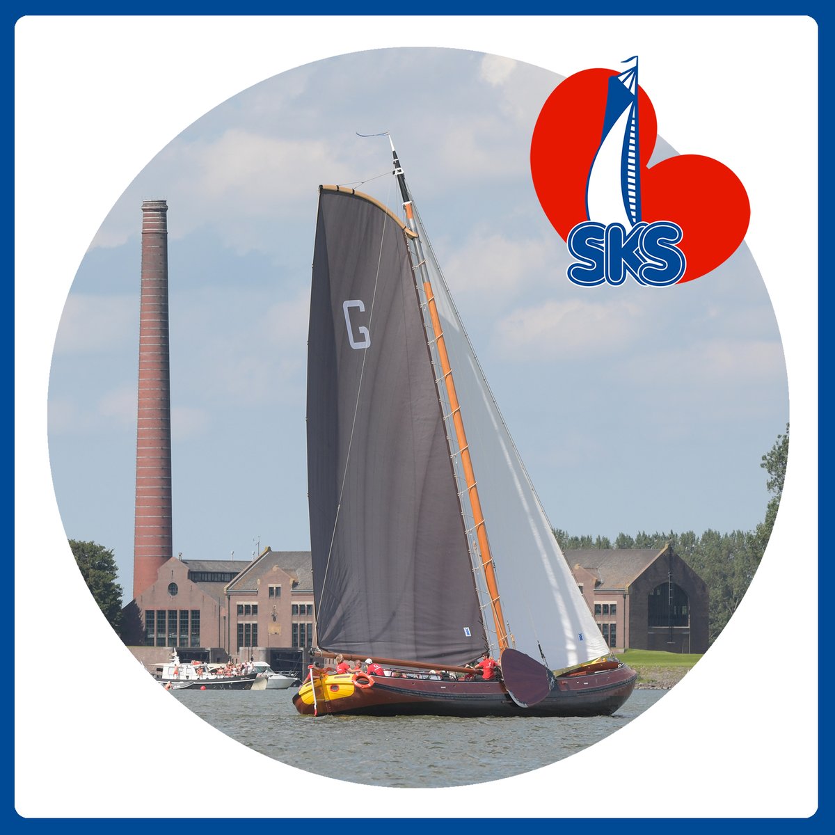 Na de eerste wedstrijddag op 'e Lemmer hebben we een nieuwe SKS-kampioen: @grousterskutsje !
Lees het wedstrijdverslag op onze website: skutsjesilen.nl/wedstrijdversl…
Oant moarn!
#SKS23