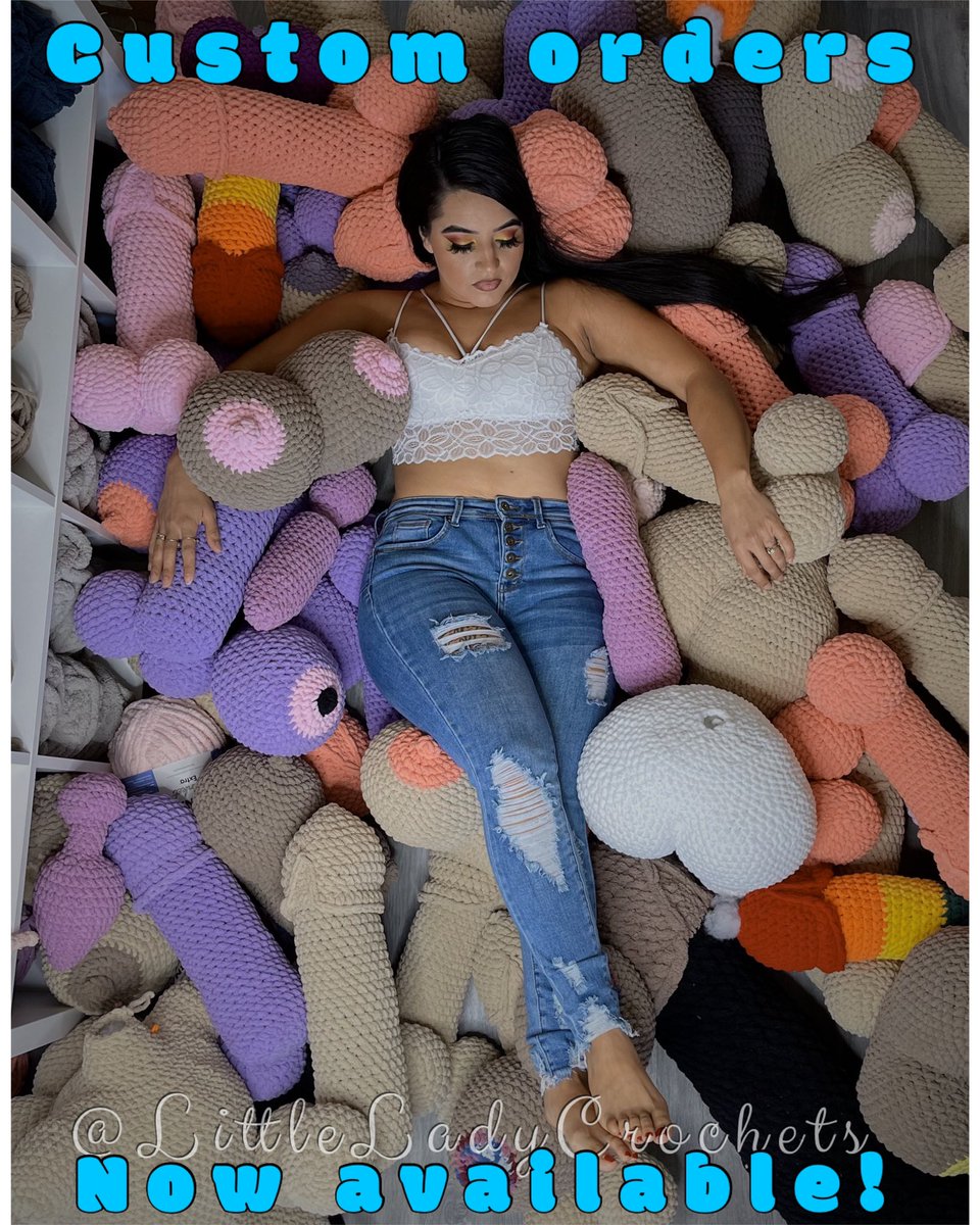 Orders placed now will be shipped by October 🎉 link is in my bio ♥️
.
.
.

#sacramento #crocheted #crochetinspiration #maker #crochet #crochetersofinstagram #crochetvideo #littleladycrochets #speedcrochet #craftersofIg #funny #shopsmall #smallshop #shop #marketprep #sactown