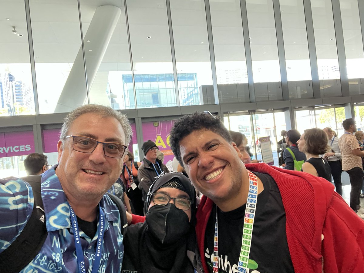 BagPhos's tweet photo. Both @Finetraces786 and @cesapo were fantastic in the #ACSflashMob https://t.co/DPLPIr81by