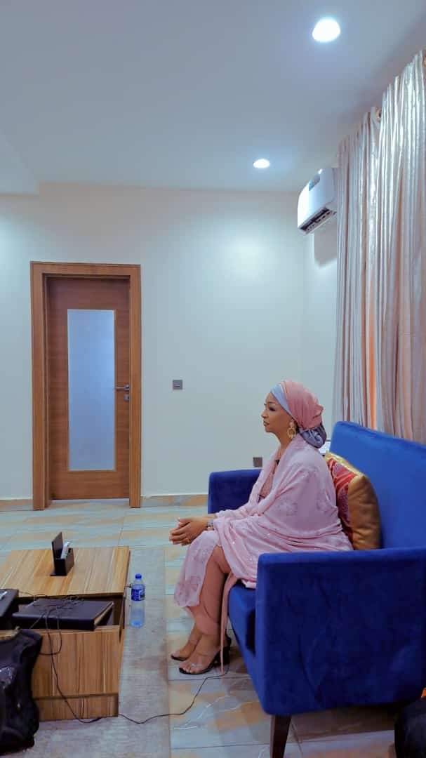 HBMayana_'s tweet photo. "I pledge to Nigeria my country. To be faithful, loyal and honest. To serve Nigeria with all my strength. To defend her unity, and uphold her honour and glory."

SO HELP ME GOD. https://t.co/otBH6Pj0Cs