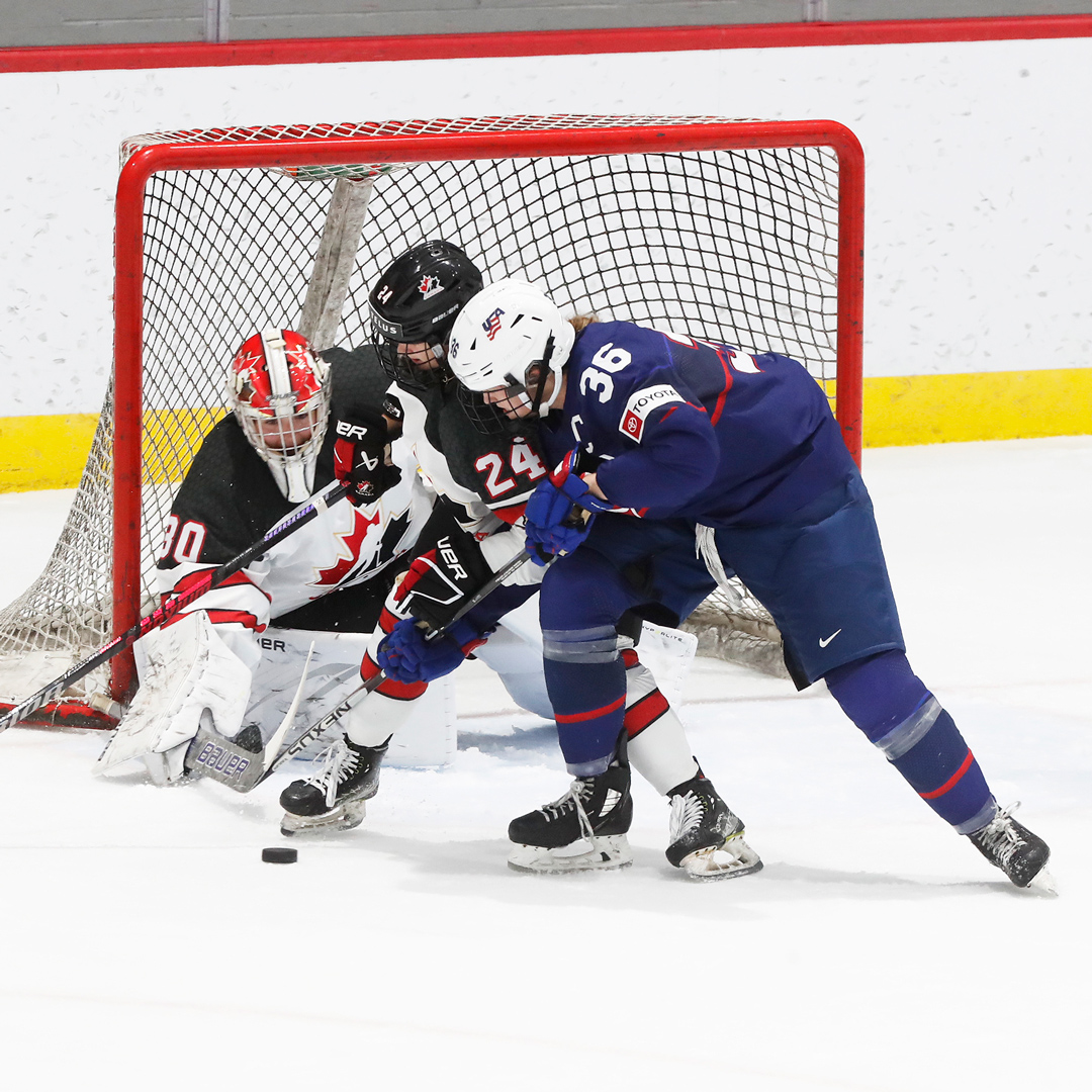 Hockey Canada (@hockeycanada) on Twitter photo AFTER 2 | Makayla Watson, Maxine Cimoroni and <a href="/abbystonehouse_/">abby stonehouse</a> score to give 🇨🇦 a 3-0 lead over 🇺🇸.
APRÈS 40 MIN | Makayla Watson, Maxine Cimoroni et Abby Stonehouse donnent les devants 3-0 au 🇨🇦.
📊 hc.hockey/WU18Stats0816
📊 hc.hockey/FM18Stats0816 AFTER 2 | Makayla Watson, Maxine Cimoroni and <a href="/abbystonehouse_/">abby stonehouse</a> score to give 🇨🇦 a 3-0 lead over 🇺🇸.
APRÈS 40 MIN | Makayla Watson, Maxine Cimoroni et Abby Stonehouse donnent les devants 3-0 au 🇨🇦.
📊 hc.hockey/WU18Stats0816
📊 hc.hockey/FM18Stats0816