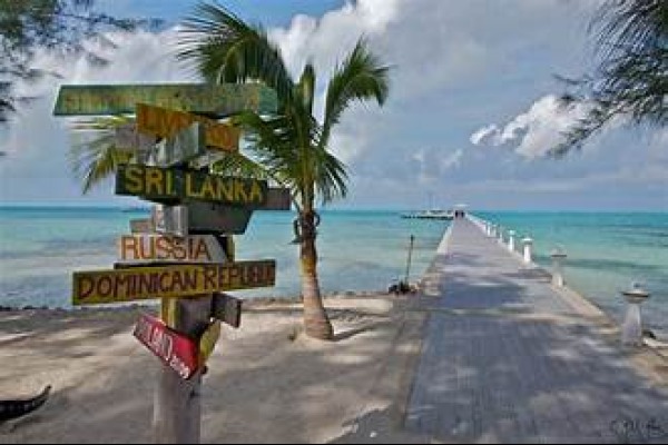 crystal_h2022's tweet photo. 🌴 Seize the moment, embrace the adventure! 

At Crystals Travels, we believe in collecting experiences, not things. 

Let's discover the magic of Cayman Islands together. 🌊 

#AdventureAwaits #WanderFar #CrystalClearAdventures #TravelCaymanIslands 🌴 Join us in Cayman Islands! https://t.co/zi9f6RpzWL