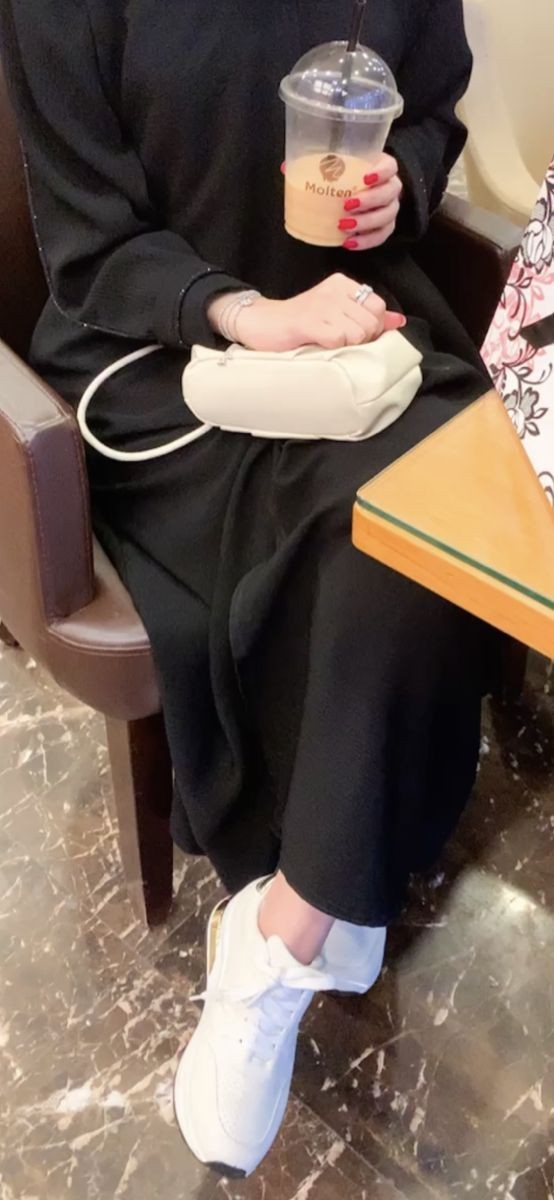 nawalnoona3's tweet photo. أتابعكم من الكويت عروس الخليج ♥️
وأنتم ؟؟ 
#مساء_الخيرᅠ 
#القبول_الموحد https://t.co/HajppRYK8C