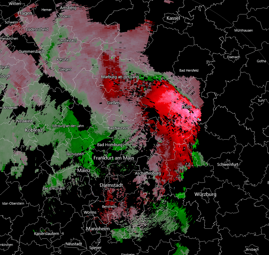 GerWeather's tweet image. A large #bowecho is in progress over central Germany, severe winds and flash flooding have already occured and are likely to occur as this progresses into the overnight hours! #EUwx #uwde