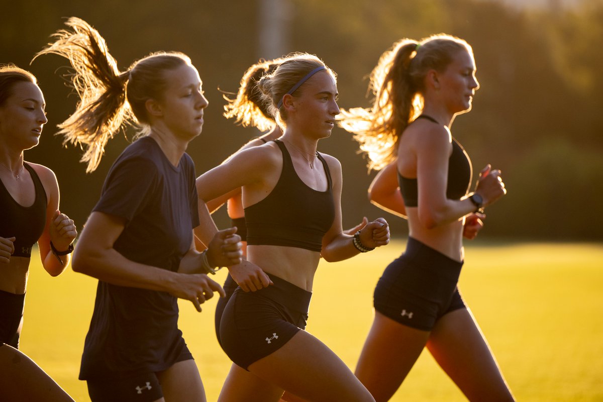 AuburnTFXC's tweet photo. Early morning miles.☀️

Day 1 of practice in the books.

#WarEagle https://t.co/LohQl7dNL6