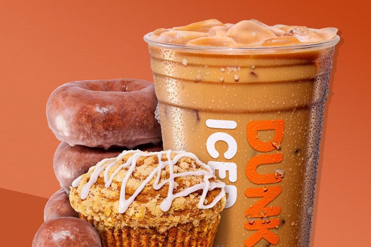 PopBase's tweet photo. The Pumpkin Spice Latte has officially returned to Dunkin' Donuts. 🍂 https://t.co/m04cIWgLN9