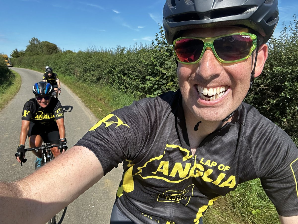 shotleypeat's tweet photo. Lap of Anglia Day 1 ✅
181km and feeling generally ok - looking forward to 😴
Will see how the aches are in the morning as we journey west to Luton…

https://t.co/9AlNsKkb3J https://t.co/ac6fL5j46O