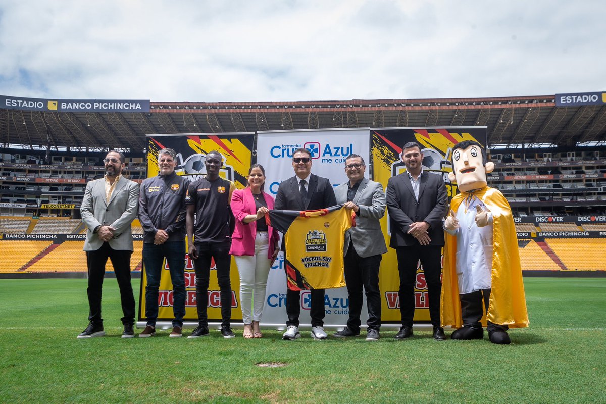 📄 Campaña Hincha Saludable junto a <a href="/cruzazulec/">Farmacias Cruz Azul</a> 

🔗 Entérate de todos los detalles: barcelonasc.com.ec/2023/08/16/cam…

#YoSoyUnHinchaSaludable #FútbolSinViolencia
