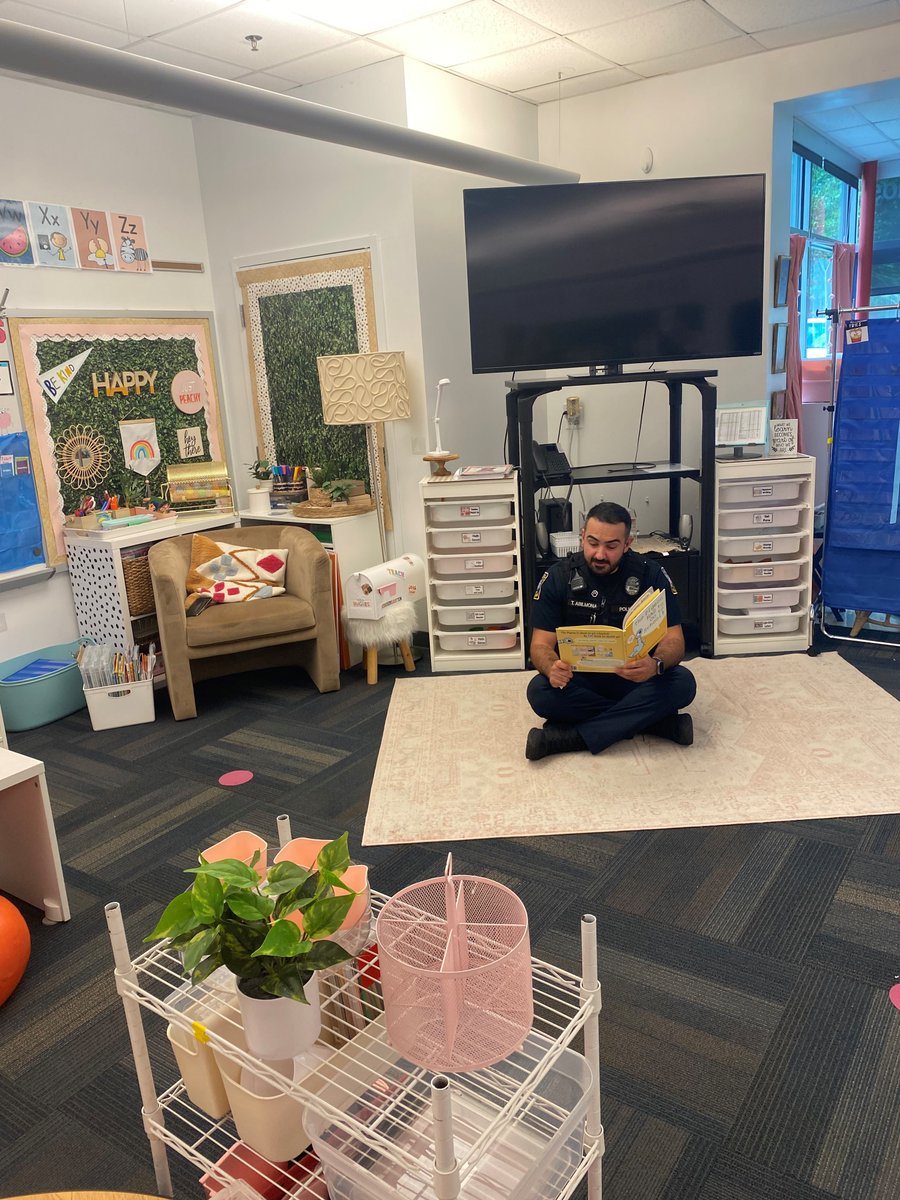 Officer Tom has been waiting eagerly for the new school year to begin! Don't forget to stop by the school tomorrow  for open house! PreK - Kindergarten 10:30 am-1:00 pm, 1st-2nd grade 3:00-6:00pm
