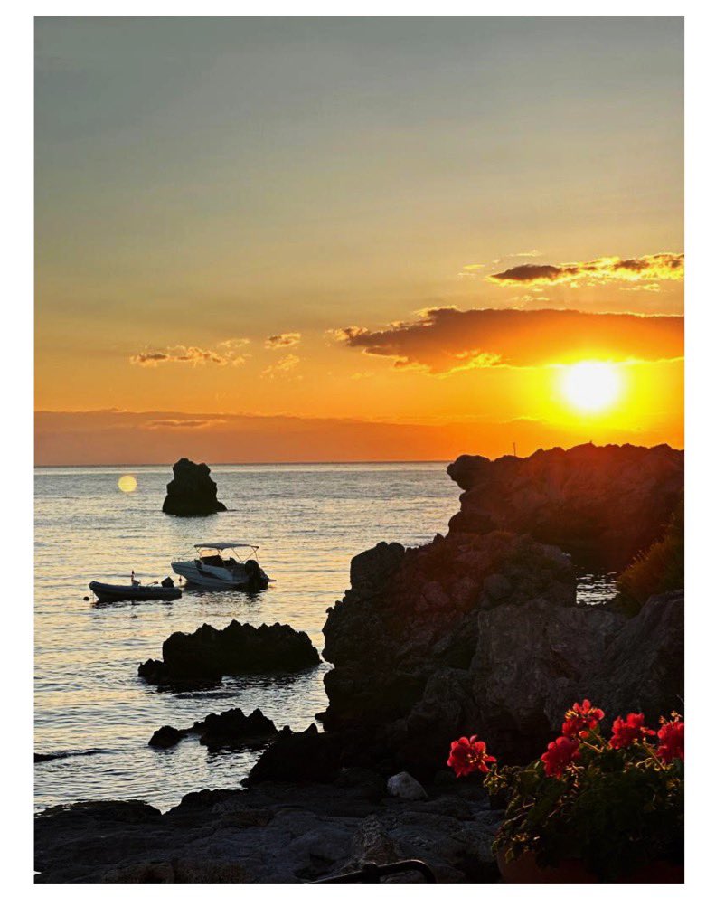 JanetJackson's tweet photo. Italian girl’s trip 🇮🇹💋 https://t.co/bLbIxlxse6