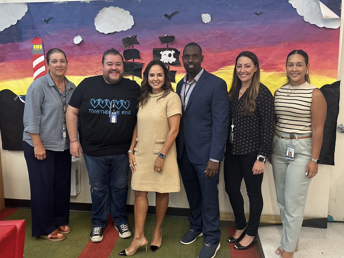 Marie Izquierdo (@miamicao) on Twitter photo Had a great time supporting former teachers, now principals <a href="/southsideowls/">Southside Preparatory Academy</a> & <a href="/BroadmoorSchool/">BroadmoorSchool</a>, as they welcome back teachers and prepare to greet students tomorrow morning for the start of the 2023-24 school year! Had a great time supporting former teachers, now principals <a href="/southsideowls/">Southside Preparatory Academy</a> & <a href="/BroadmoorSchool/">BroadmoorSchool</a>, as they welcome back teachers and prepare to greet students tomorrow morning for the start of the 2023-24 school year!