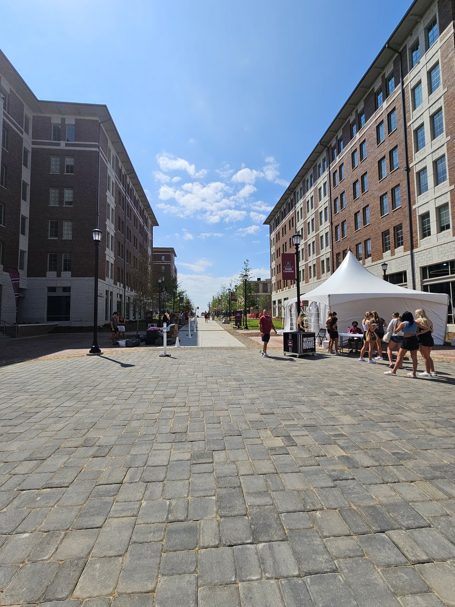 J. Rex Tolliver (@geaux_rex) on Twitter photo I'm so excited to welcome our new Gamecocks on the first day of move in. <a href="/UofSCstudents/">USC Students</a> <a href="/UofSC/">University of South Carolina</a> I'm so excited to welcome our new Gamecocks on the first day of move in. <a href="/UofSCstudents/">USC Students</a> <a href="/UofSC/">University of South Carolina</a>