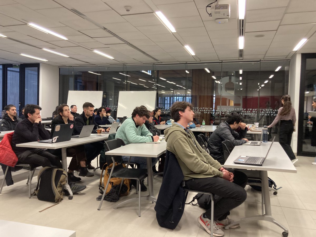 📌Ya estamos en el seminario de DashAI: una plataforma interactiva de experimentación en aprendizaje automático 💻 presentado por Felipe Bravo, académico <a href="/dccuchile/">DCCUChile</a>, investigador <a href="/cen_ia/">CENIA - Centro Nacional de Inteligencia Artificial</a> e #IMFD, en el <a href="/CentroinnovaUC/">Centro de Innovación UC</a> 
#CentrosAnid