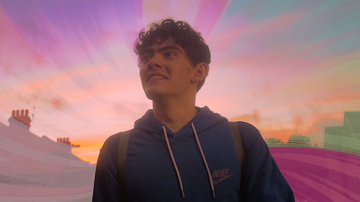 goldenneIson's tweet image. "the hoodies he wears are actually like a hug so when charlie steals his clothes it's like he's carrying nick around with him" excuse me while I go cry