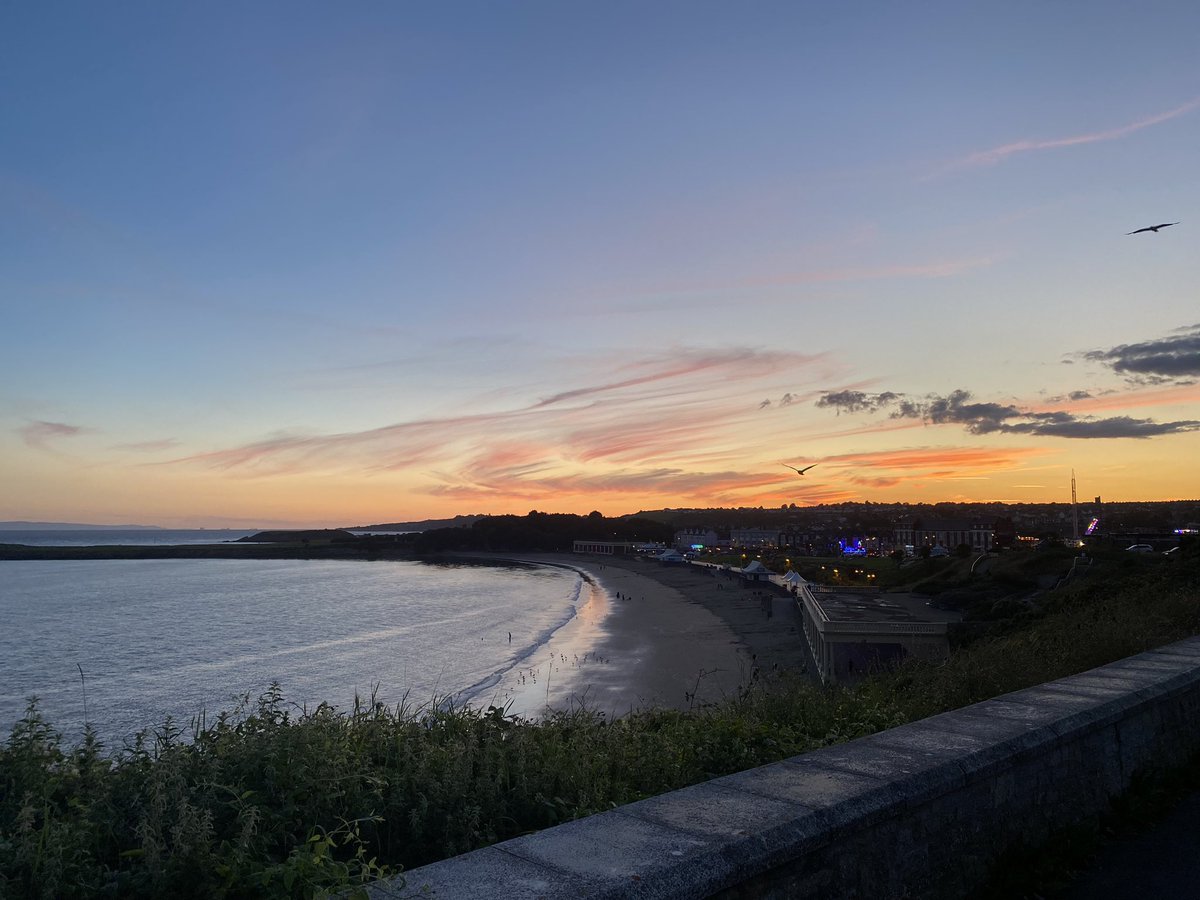 2 days moving 2 days unpacking with plenty still left to do. Back in work tomorrow but the move onto the rock has been worth it, this view is a 5 min walk away instead of half hour #BarryIsland #tired