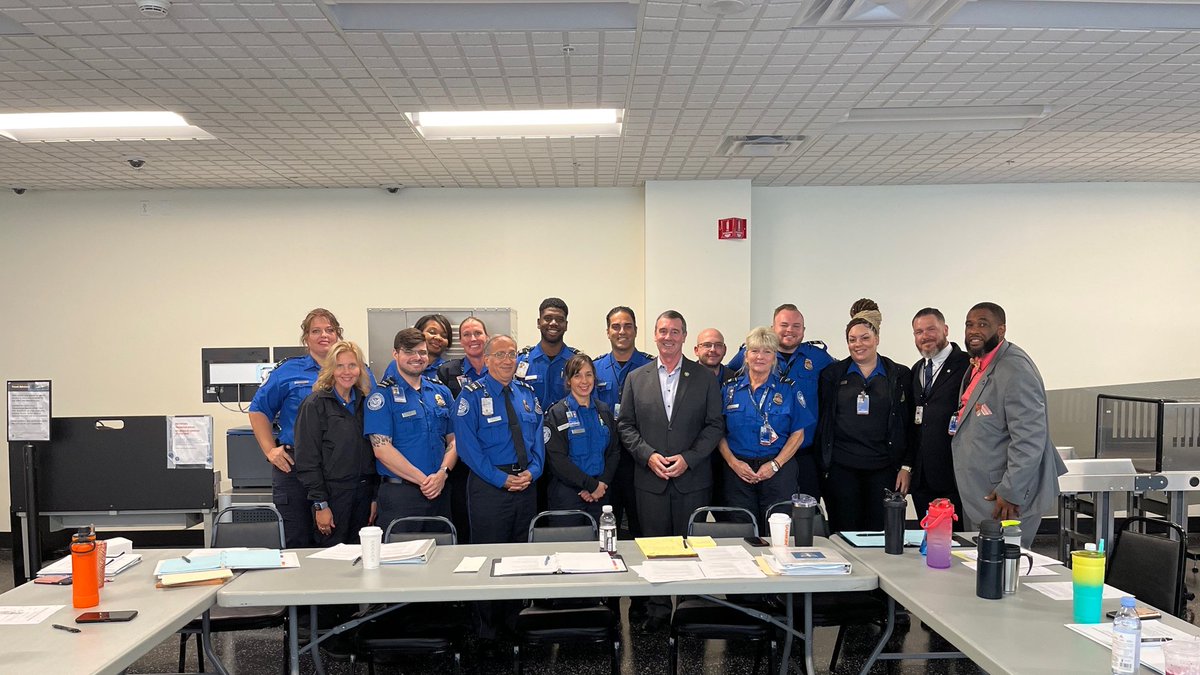 TSA_Pekoske's tweet image. Today, I toured @goingplacesCLE &amp;amp; met with our teams there. What inspires me most is simple – it’s our @TSA workforce. Each time I visit an airport, I’m reminded of their commitment to our mission. #TeamTSA brings a level of dedication that makes me proud to serve alongside them.
