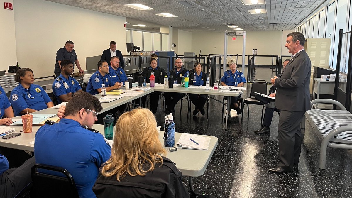 TSA_Pekoske's tweet image. Today, I toured @goingplacesCLE &amp;amp; met with our teams there. What inspires me most is simple – it’s our @TSA workforce. Each time I visit an airport, I’m reminded of their commitment to our mission. #TeamTSA brings a level of dedication that makes me proud to serve alongside them.