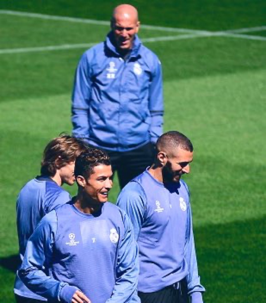 Madrid Zone tweet media