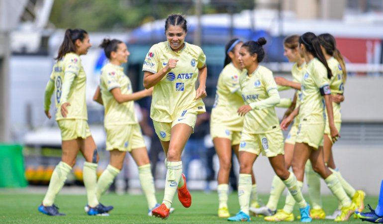 Azul8Acrema_Fem's tweet photo. El año pasado en el #AP2022 recibimos a Cruz Azul 🚂 en Coapa y las goleamos 3️⃣-0️⃣
#EstoEsAmérica 🦅 https://t.co/aEF6CqY1uW