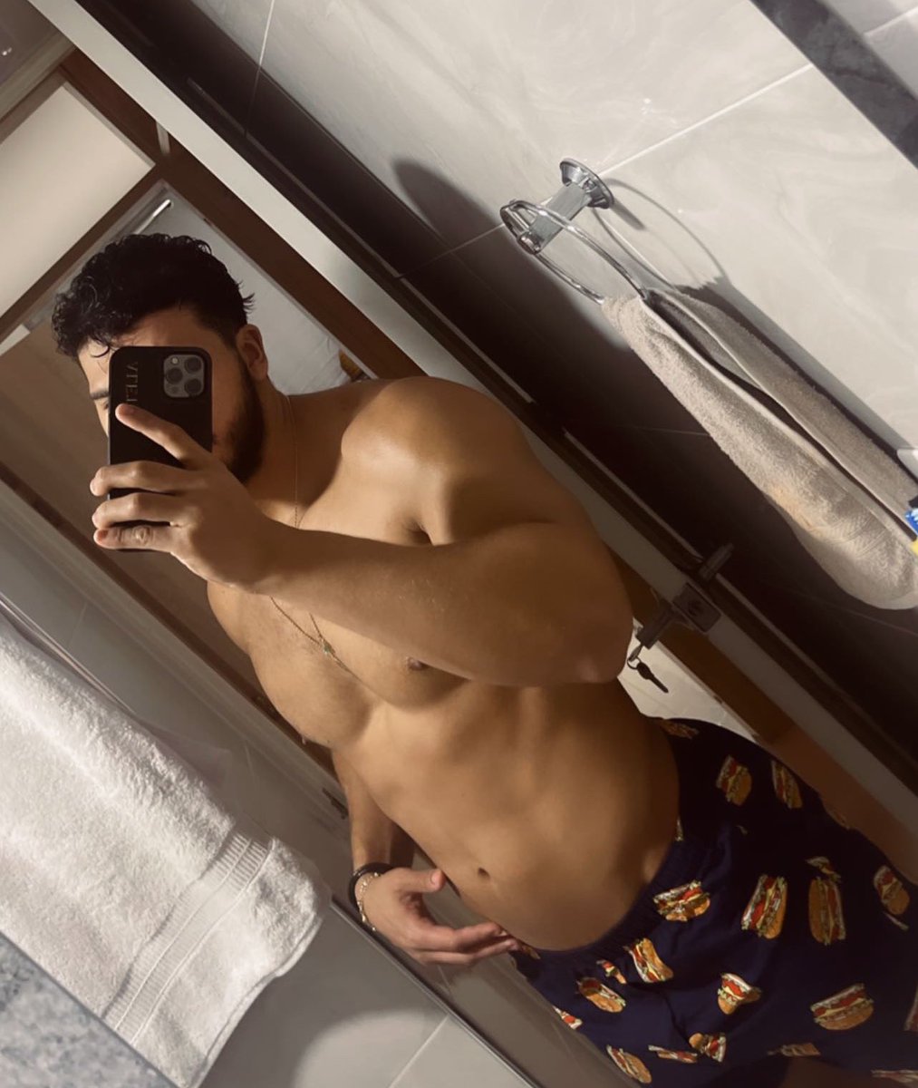 aletdeejay's tweet photo. https://t.co/ycL9KymhT1