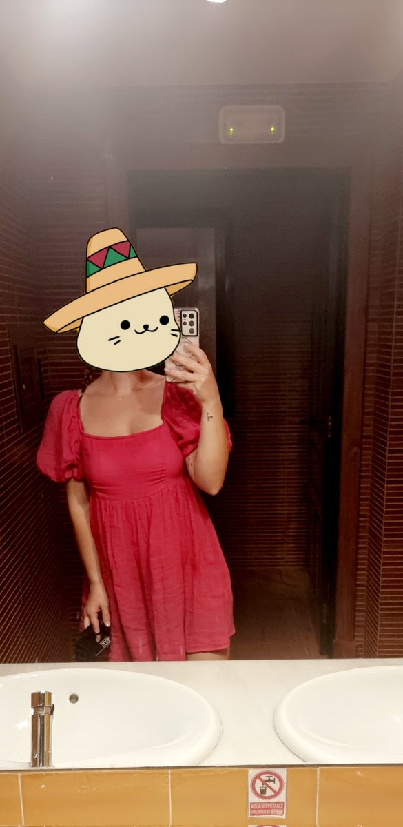 On Wednesday's we wear pink and arf🩷🦭