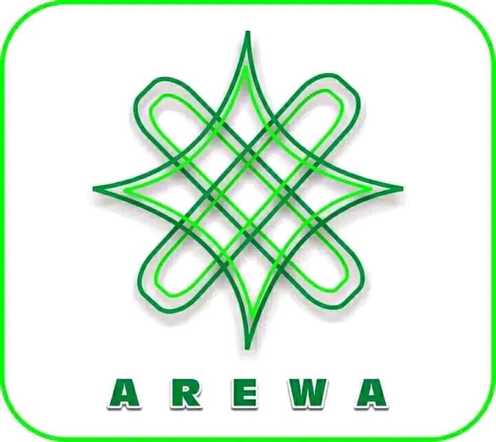 _makama007's tweet image. THE INCAPACITATED NORTHERNERS HAVE FAIRLY GOOD PORTFOLIOS. THE BRAINBOX WERE BEGUILED WTH  UNWORTHY PORTFOLIOS. SOME WERE COMPLETELY OUT OF THE #FullLIST
WE REJECTED ATIKU ABUBAKAR  A NORTHERNER, ENDORSED BAT

WE HAVE THE POPULATION 2027 IS JUST LIKE TOMORROW. STAY CALM @elrufai