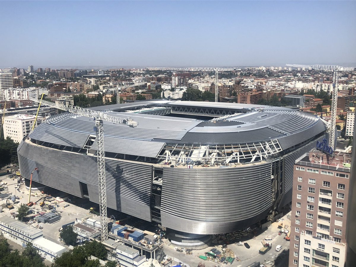 🏟️⏰ ¡La cuenta atrás está en marcha! En solo 3 semanas estaremos de vuelta en el Bernabéu, vibrando con cada gol, celebrando juntos y viviendo la pasión del fútbol. ¡Prepárate para una experiencia inigualable! ⚽️🔥 #VuelveElBernabéu #Fútbol #Emoción #RealMadrid…