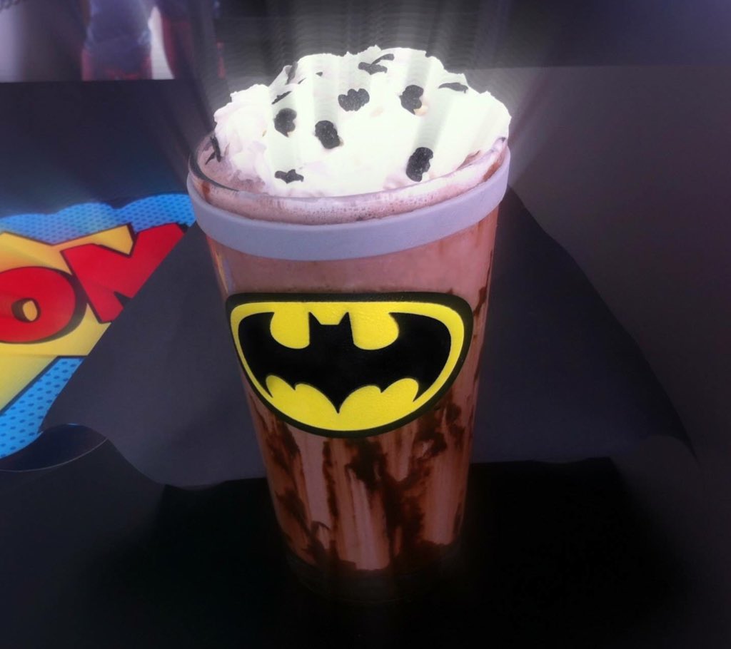 Marvelitas's tweet photo. Cuando me preguntan qué bebidas vendemos en Marvelitas. 🤩 https://t.co/6fP8NoiX65