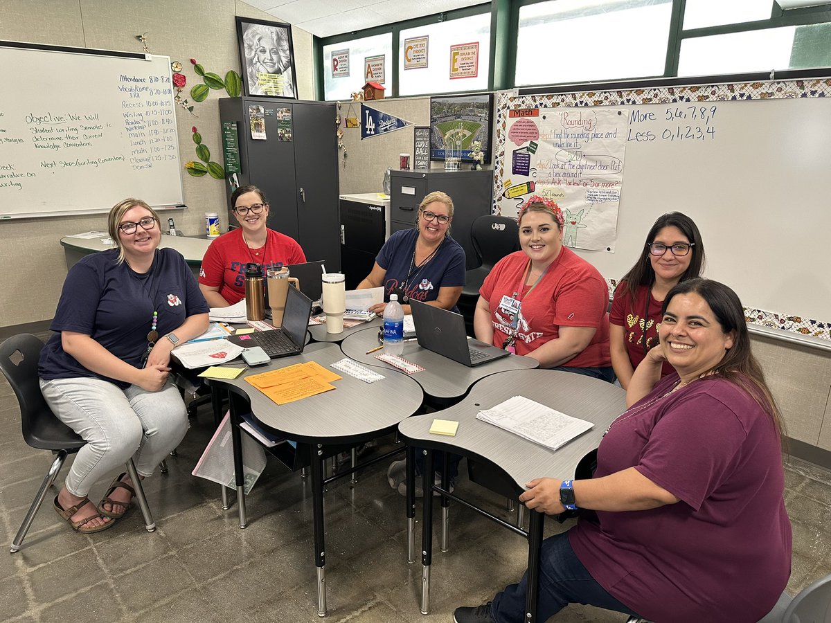 Stopped by 3 (Mineral King and Highland ES) of our rock star PLCs on the first early release Wednesday and the teams were already diving into student work and standards.  No wonder they had great growth last year! <a href="/visaliausd/">Visalia Unified School District</a> <a href="/SolutionTree/">Solution Tree</a> <a href="/MThompsonVUSD/">Mark Thompson</a>
