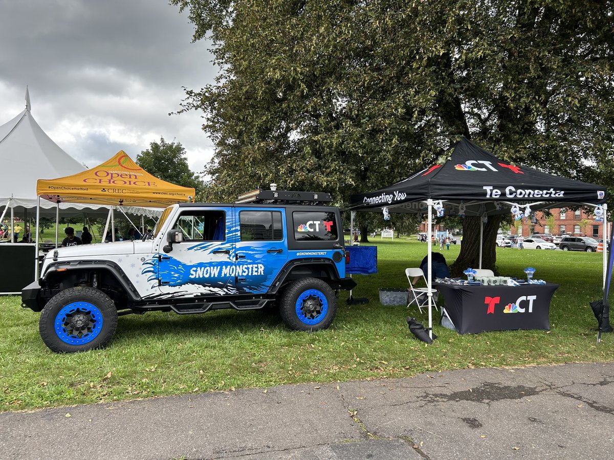 SnowMonster tweet media