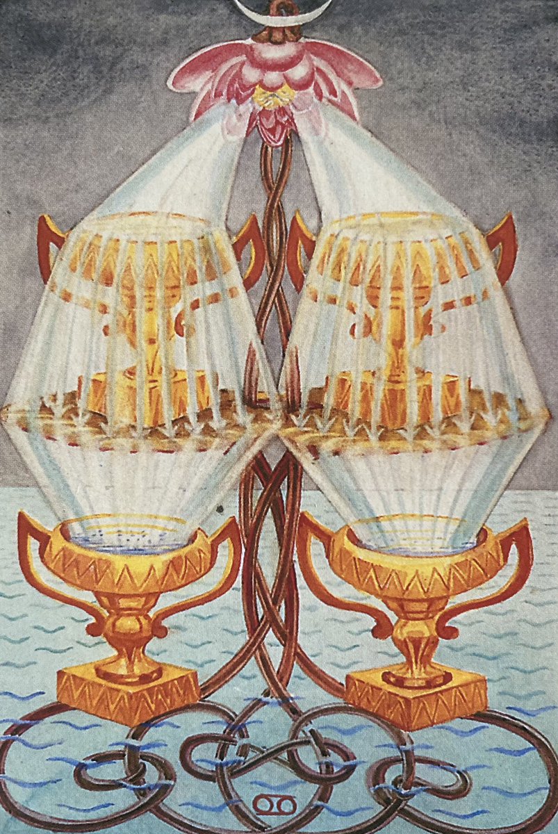 higahayato's tweet photo. 4 of Cups ♋️☽
Luxury
#カップの4
#タロット
#トートタロット
#4ofcups
#tarot
#thothtarot https://t.co/I26qz7kYMN