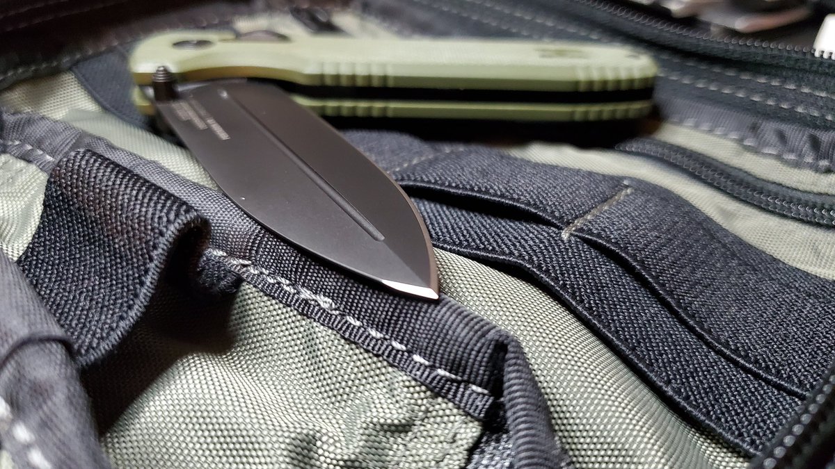 InThePocketEDC's tweet photo. Absolutely love the @SOGKnives Pentagon XR. It is a purpose built tactical folder. This means it will not meet all needs a knife can, but it may meet all the needs you expect of it. The XR lock is about tied with my smoothest deploying knife and it is a joy to use. #edc #knife https://t.co/TN3dIDmqle