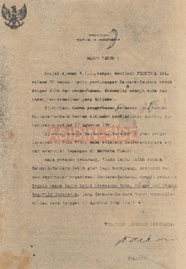 jacatranet's tweet image. Surat Soekarno untuk Persija 

"Segala usaha harus untuk kebesaran Nusa, Bangsa, dan Negara Republik Indonesia,"

Dirgahayu!

@AbidinSide

#Jacatra #HUTRI #Soekarno